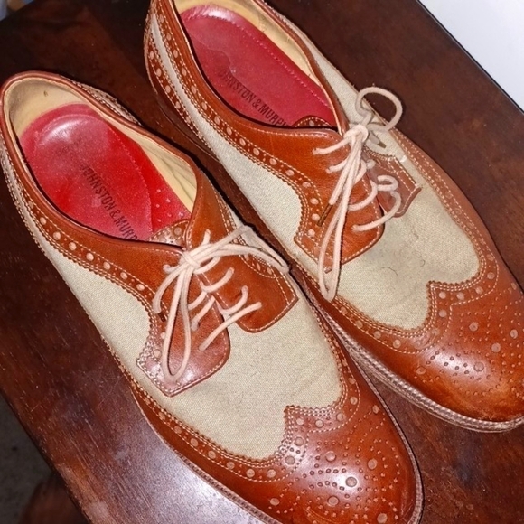 JOHNSTON & MURPHY Wingtip Shoes, 10.5 - Picture 1 of 8